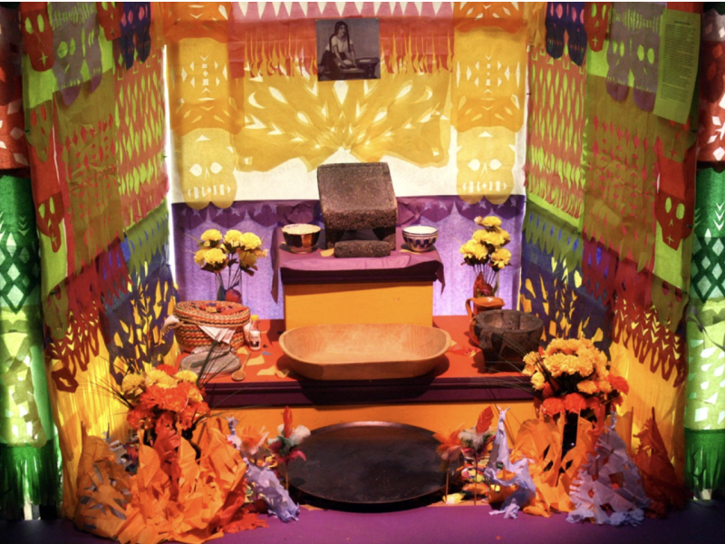 Elements of dia de los muertos altar