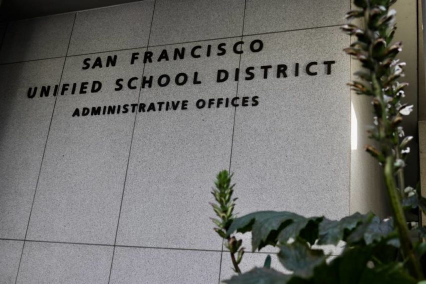 SFUSD main office. Photo by Jennifer Cortez.