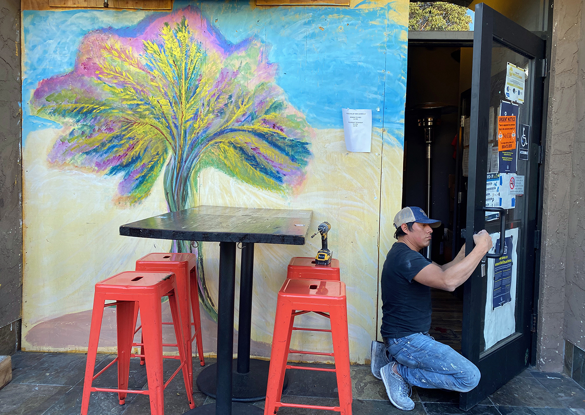 At Hawker Fare, art and food