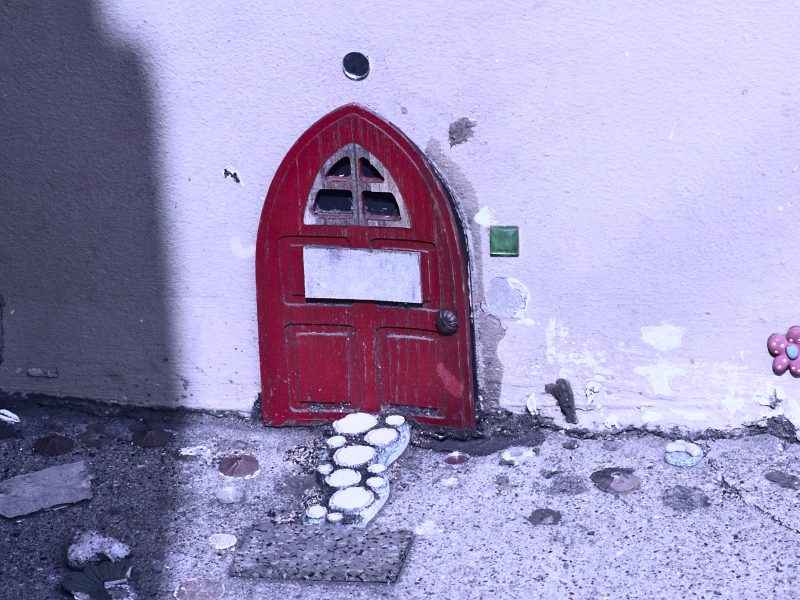 Small door on 30th between Church and Dolores.