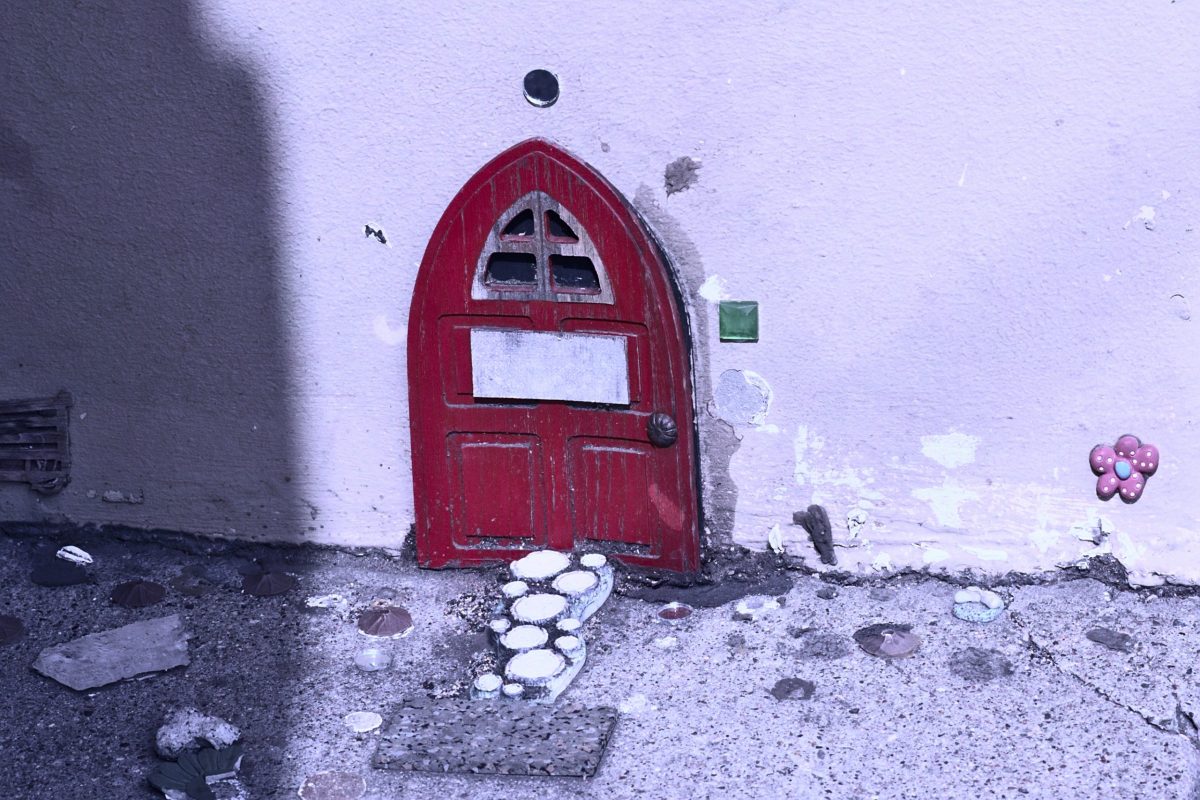 Small door on 30th between Church and Dolores.