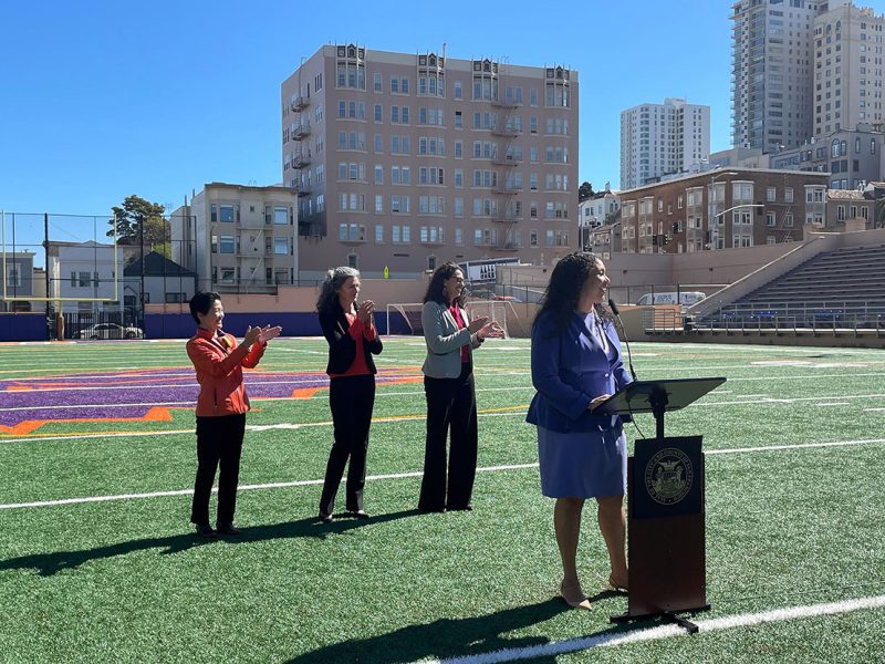 Mayor introduces three new school board members