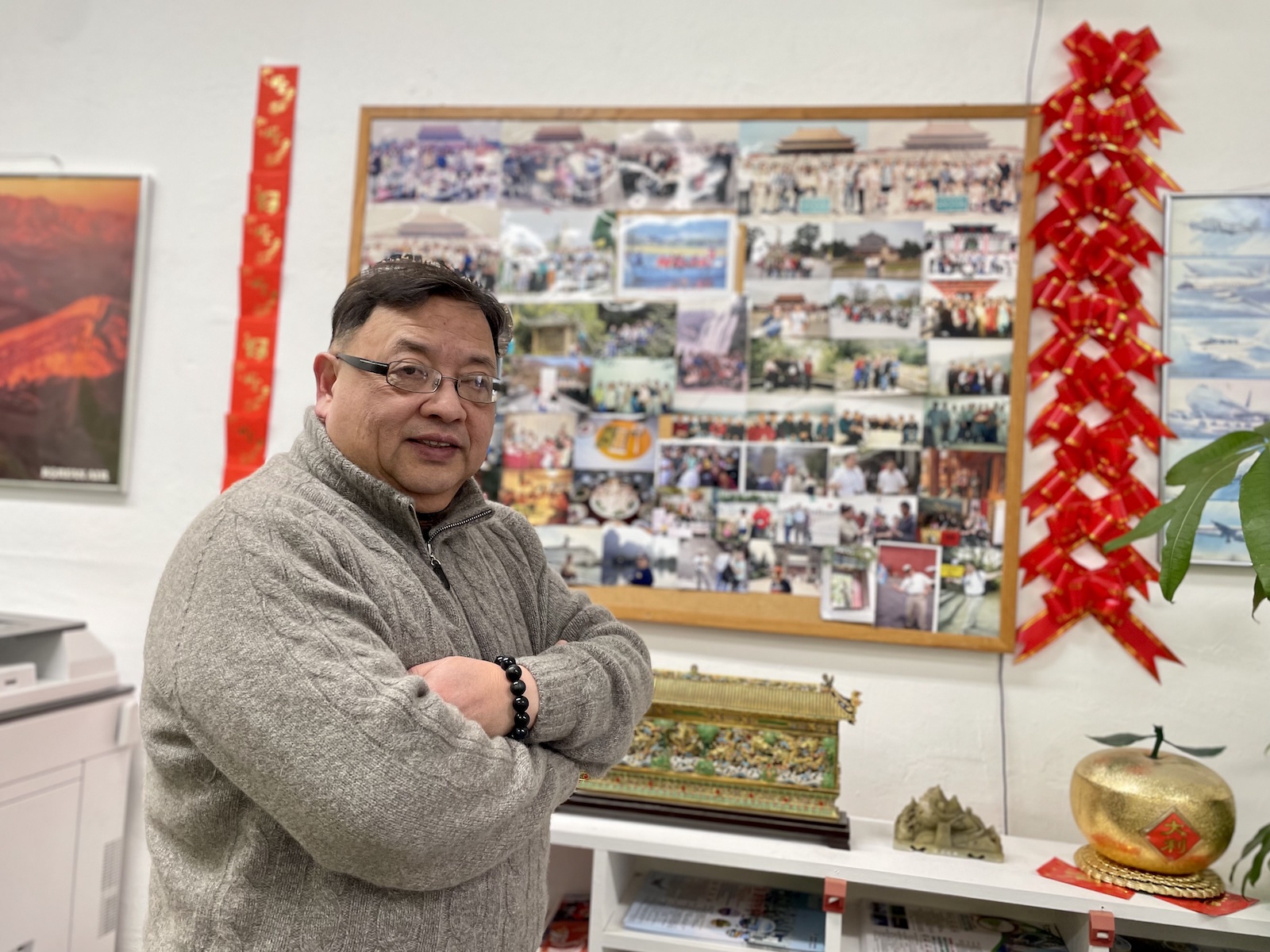 Travel agency in Chinatown