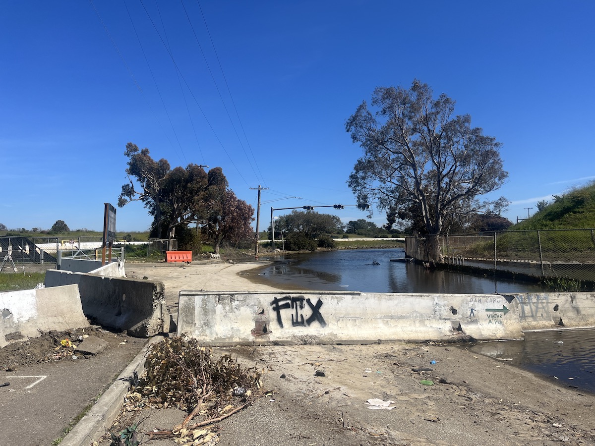 Toxic groundwater, rising seas a bad combo for southeast San Francisco