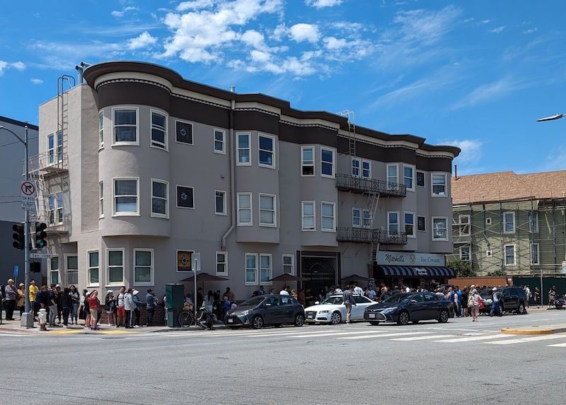 a long line for ice cream