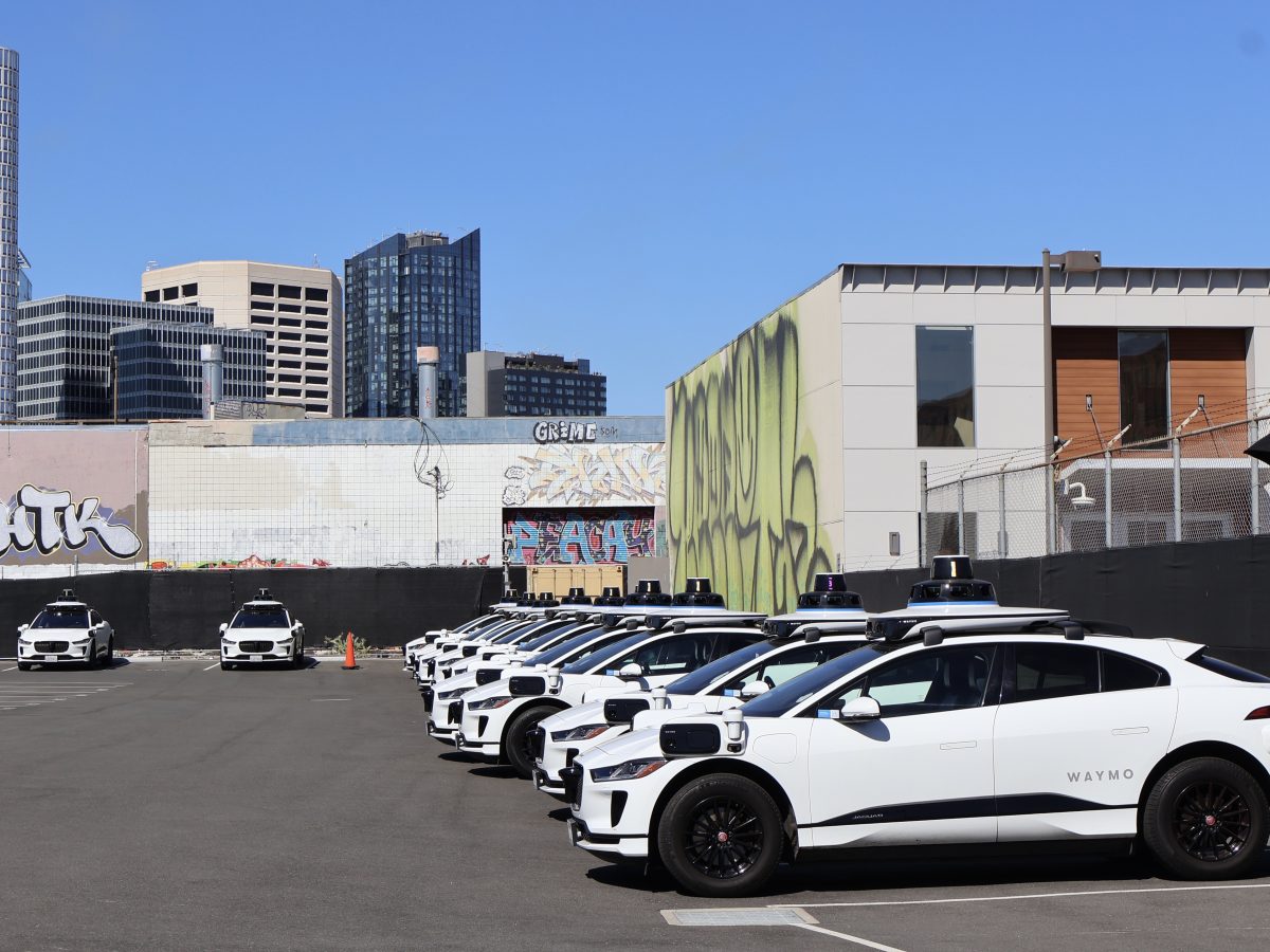 Robo-cars could further clog traffic, experts say