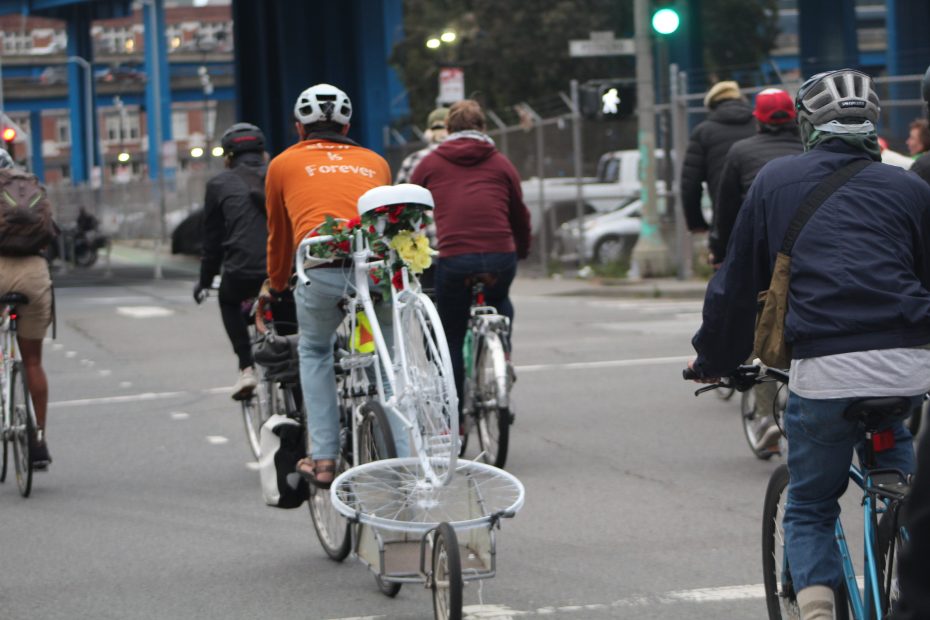 Barry Grosfield carried the ghost bike organizers installed at City Hall during the whole ride on Wednesday May 15, 2024. Photo by Oscar Palma.