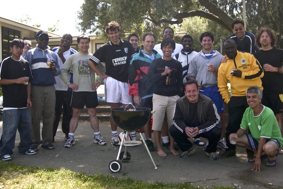 A group of players of the "SF International Soccer Family" pose for a photo after a game circa early 2000's. Photo courtesy of Raul Fernandez.
