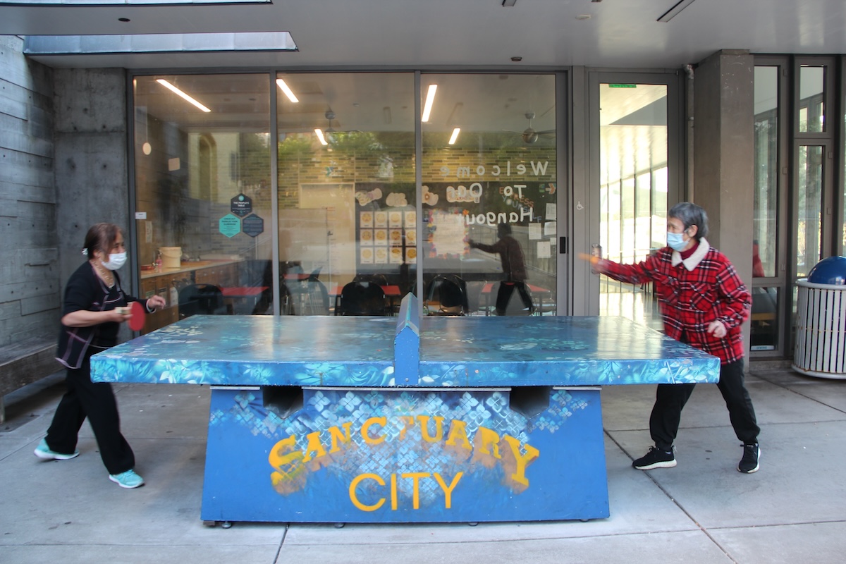 boumncerウォレットコードtenderloin neighborhood Code Brown' means what you think on Tenderloin streets