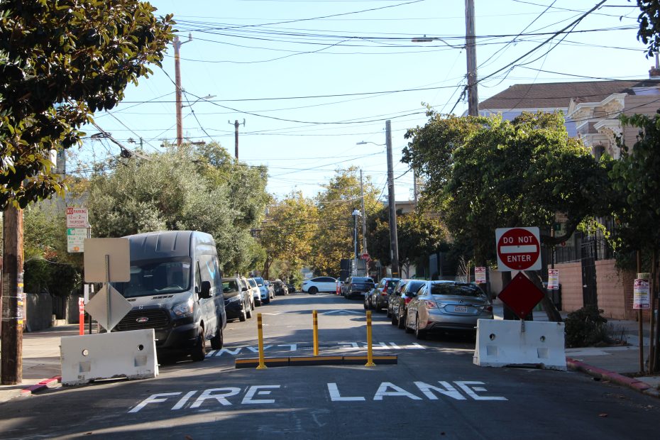 A view of the barriers on Shotwell Street between 21st and 20th streets on Wednesday, Oct. 23, 2024. Photo by Oscar Palma.