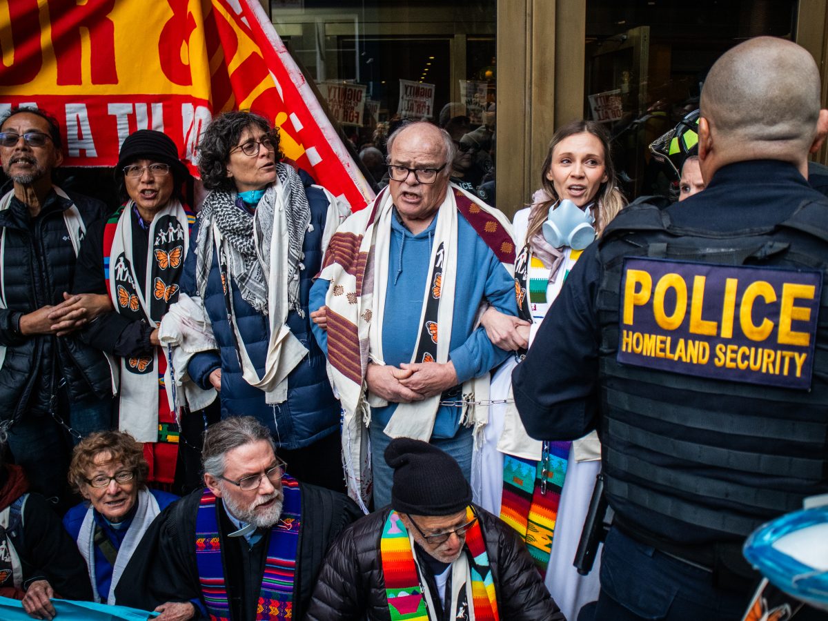 42 faith leaders arrested after chaining themselves to S.F. immigration court