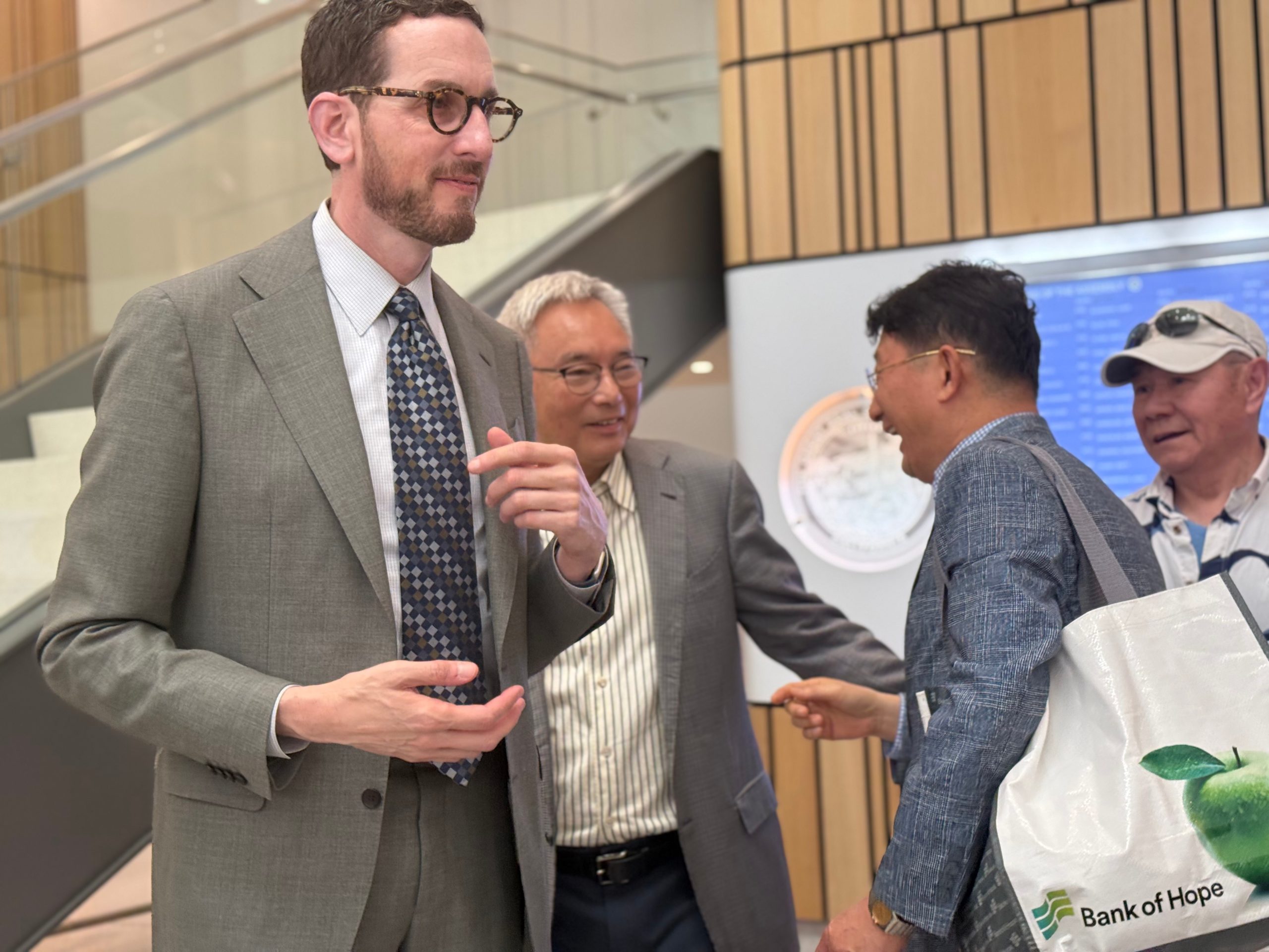 New bill would pin a place in California budget for acupuncture