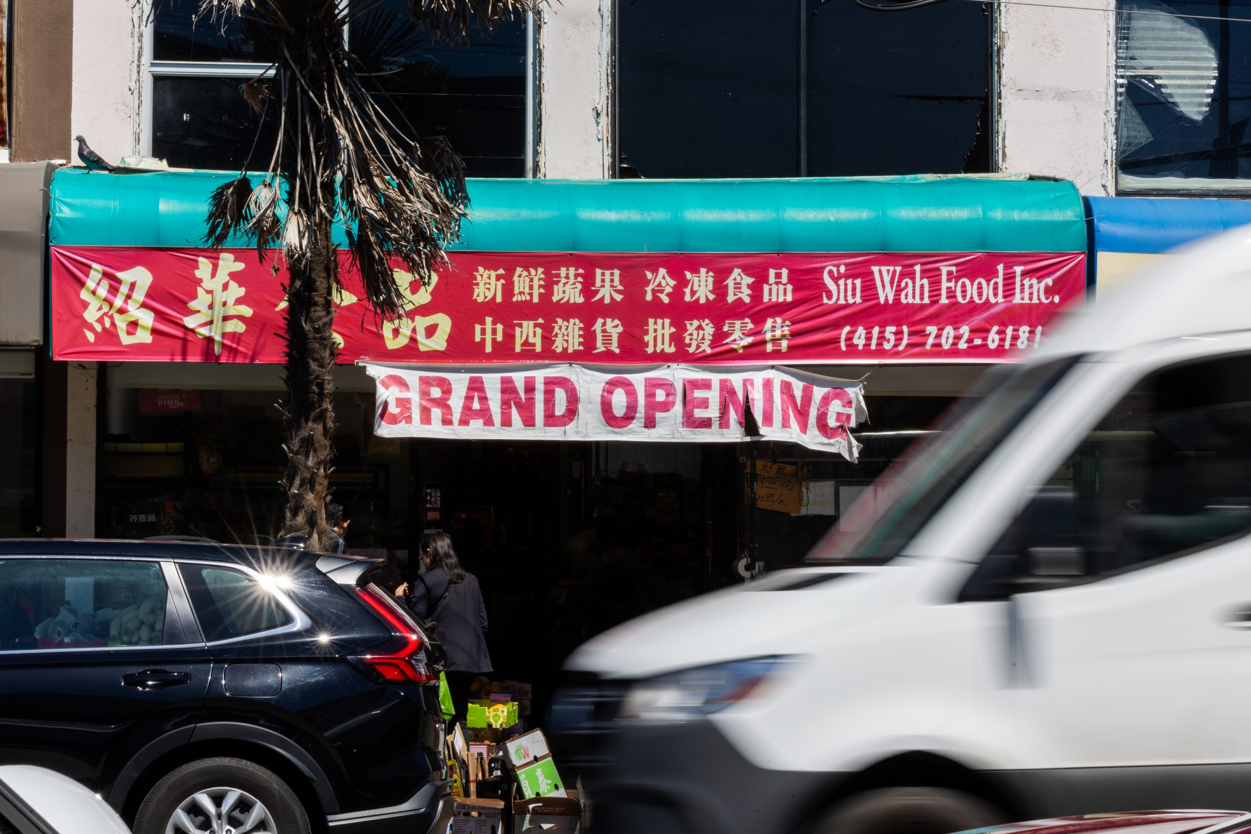 For Chinese groceries in the Sunset, 'grand opening' signs endure for years
