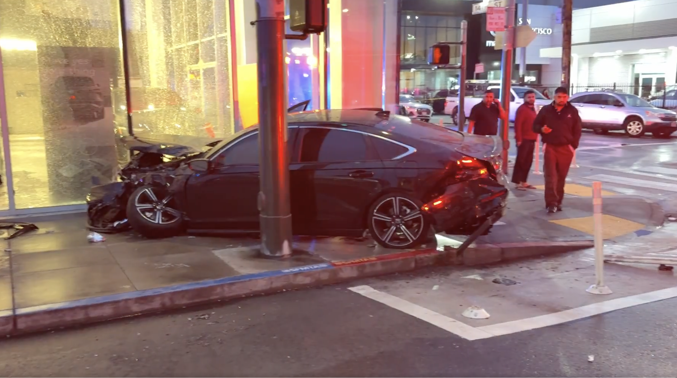 Mission District police chase ends in crash outside Audi dealership, 8 injured